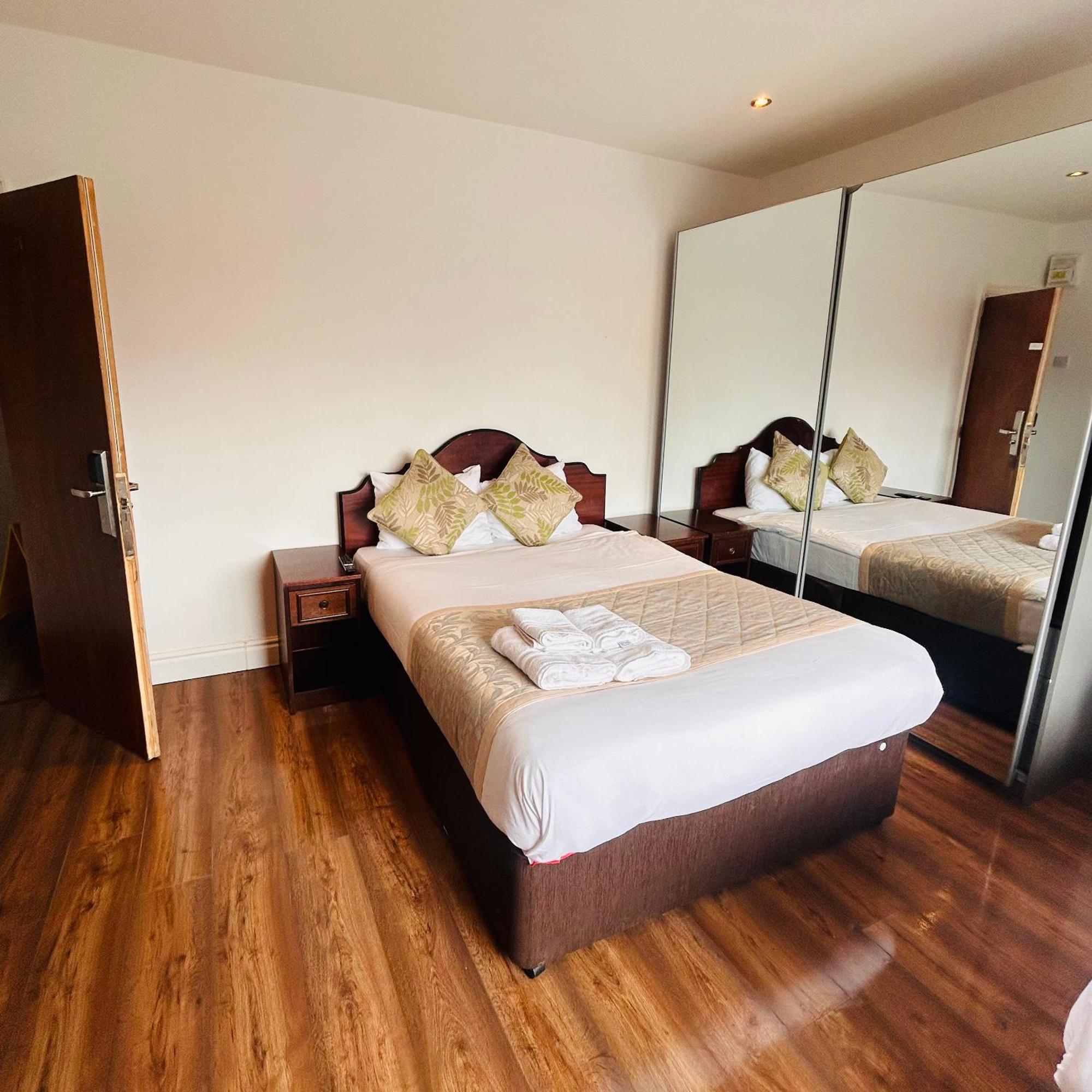 Sinai Hotel Лондон Экстерьер фото