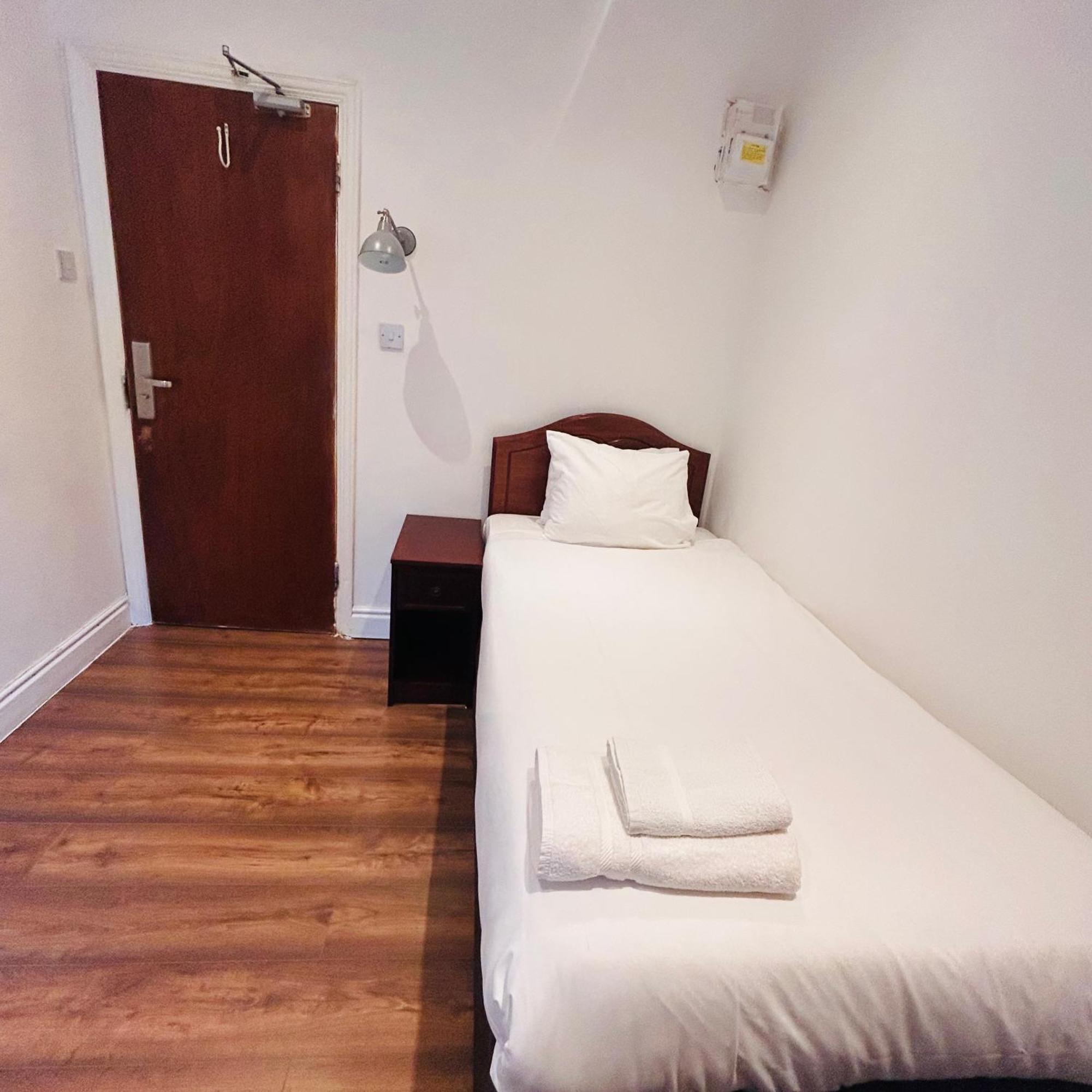 Sinai Hotel Лондон Экстерьер фото